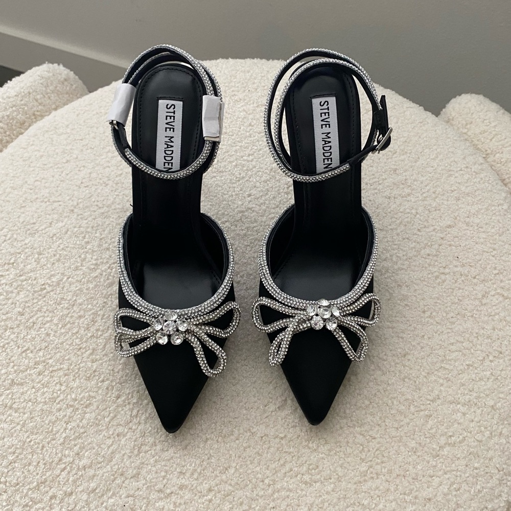 Steve Madden Viable Pump *SIZE 7